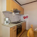 Amazing In Rab With House Sea View 아파트 *