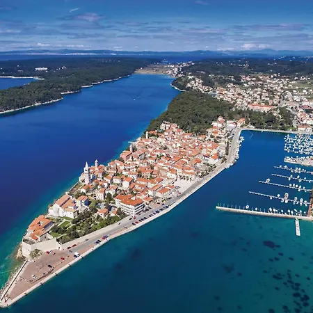 Apartment In Rab With Wifi Rab Town