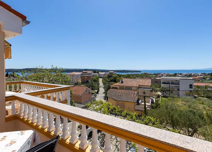 In Rab With Wifi Apartment